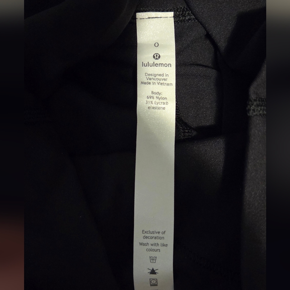 Lululemon Align Leggings - Picture 2 of 3